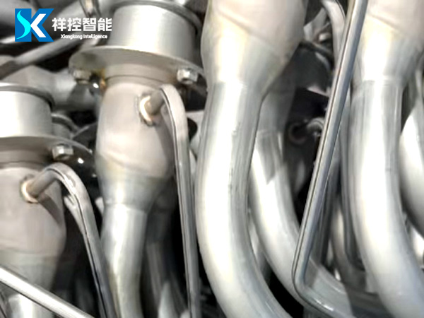 祥控火焰钎焊机焊接汽车加油管